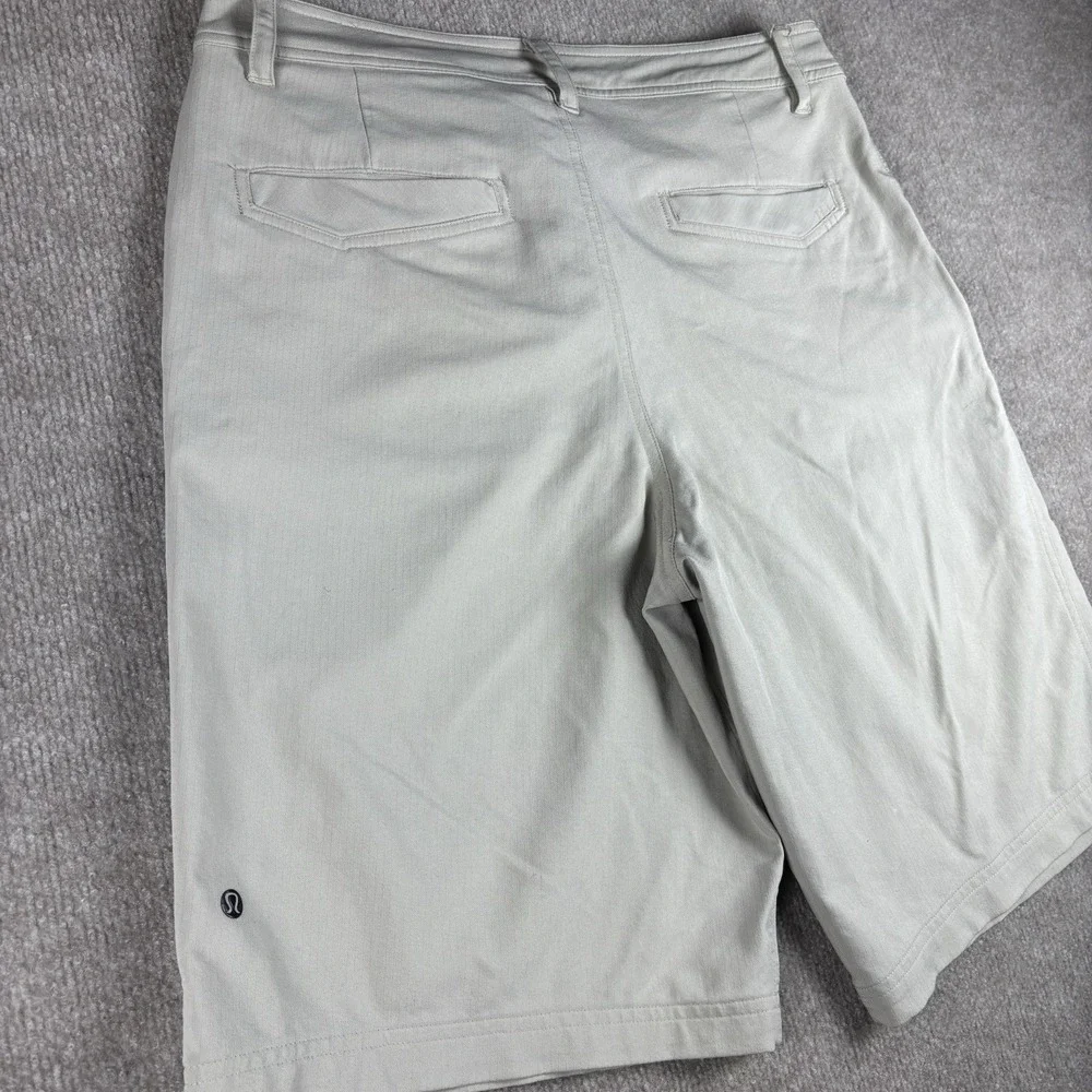 Lululemon Commission Shorts Mens 34 Khaki Stretch Golf Chino Casual 10